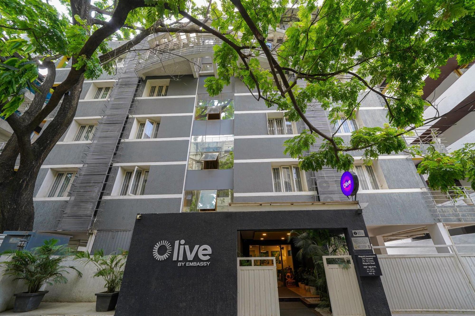 Olive Hotel Magrath By Embassy Group Bangalore Exterior foto