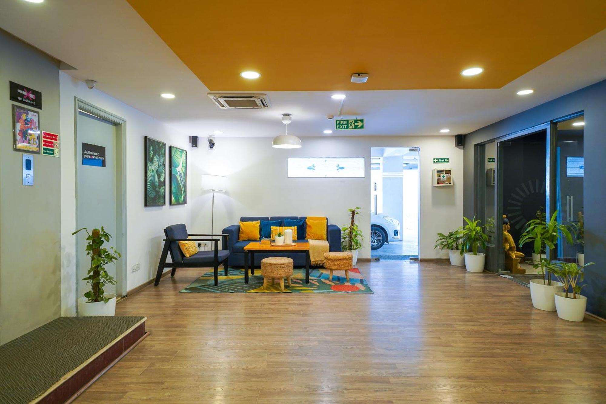 Olive Hotel Magrath By Embassy Group Bangalore Exterior foto